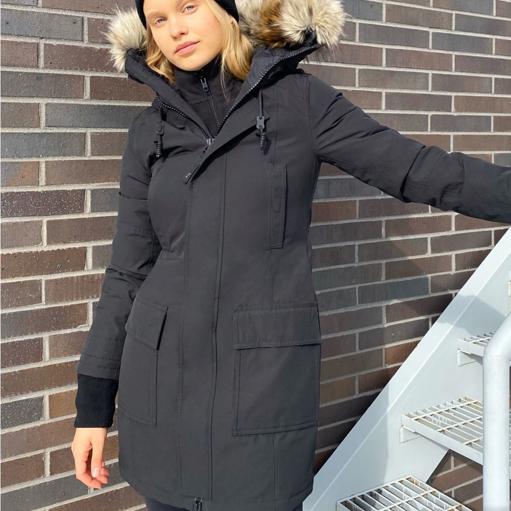 TNA Aritzia Black Bancroft Parka
